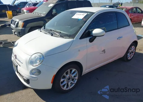2016 Fiat 500 Easy z USA, uszkodzony, nr VIN 3C3CFFKR6GT174473